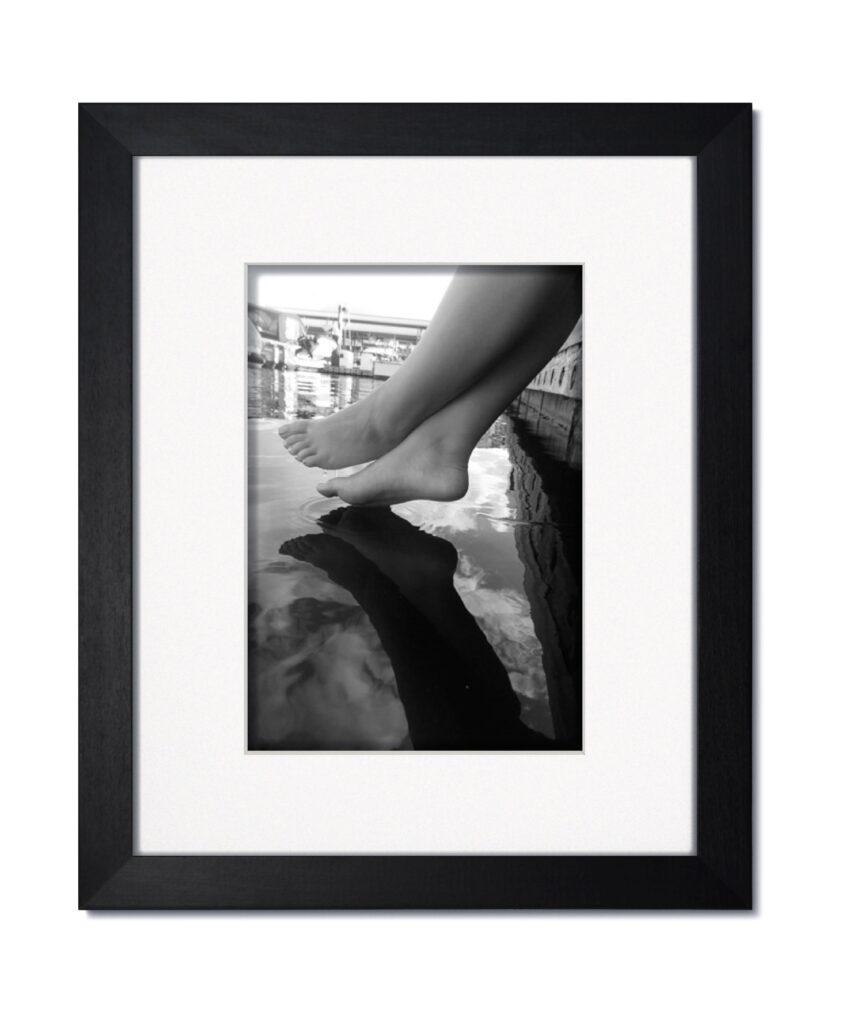 new-gallery-black-wood-frame-with-white-mat